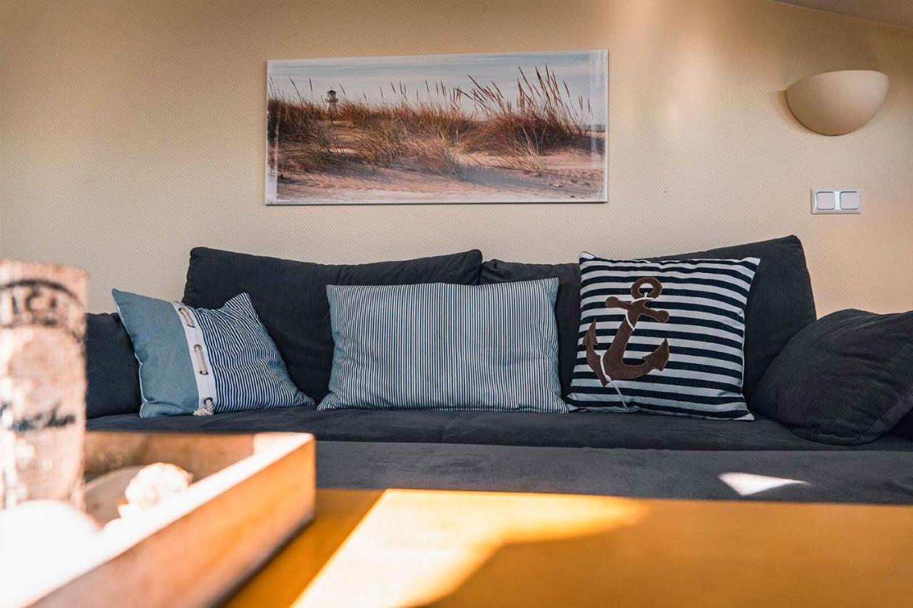 Mit Meerblick Und Balkon, Gratis Nutzung Vom Ahoi Erlebnisbad Und Sauna In Sellin - Meeresblick Fewo 29 เกอเรน ภายนอก รูปภาพ