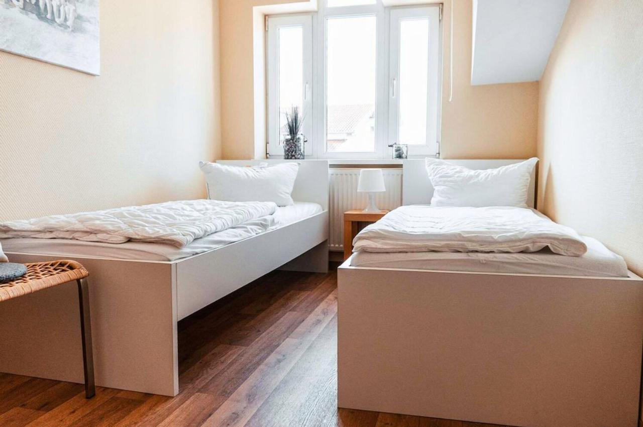 Mit Meerblick Und Balkon, Gratis Nutzung Vom Ahoi Erlebnisbad Und Sauna In Sellin - Meeresblick Fewo 29 เกอเรน ภายนอก รูปภาพ