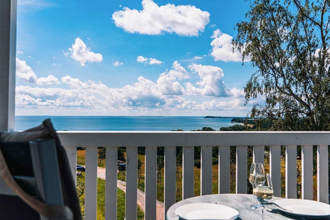Mit Meerblick Und Balkon, Gratis Nutzung Vom Ahoi Erlebnisbad Und Sauna In Sellin - Meeresblick Fewo 29 เกอเรน ภายนอก รูปภาพ